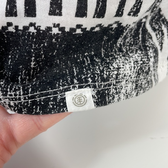 ELEMENT tribal/bohemian/aztek tank, Size L - Picture 2 of 9
